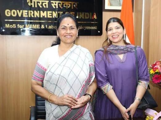 A Summentor Pro representative with the Minister of State for MSME, Government of India.